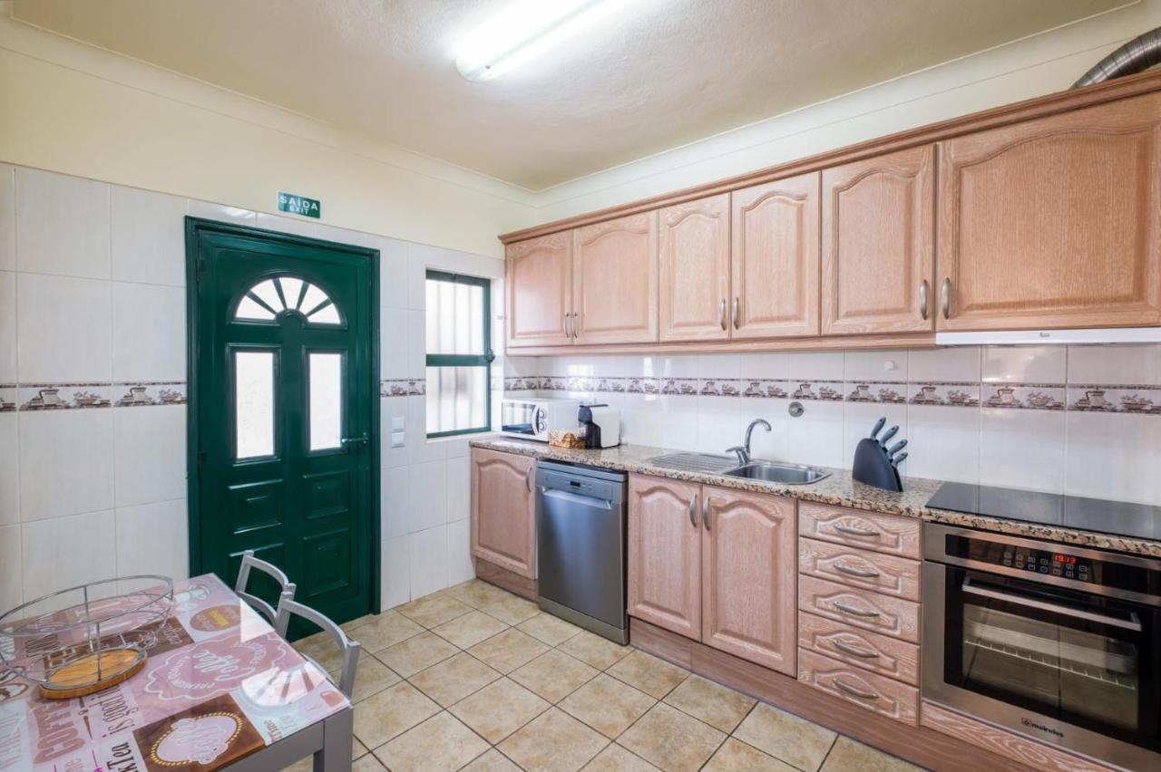 Villa Sequeira - Private Pool - Free Wifi - By Bedzy Албуфейра Екстериор снимка